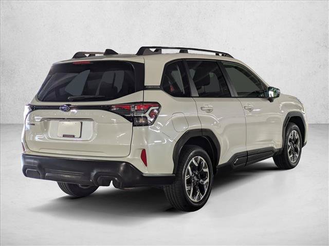Used 2025 Subaru Forester Premium w/ Convenience Package #1 AWD/4WD image 5