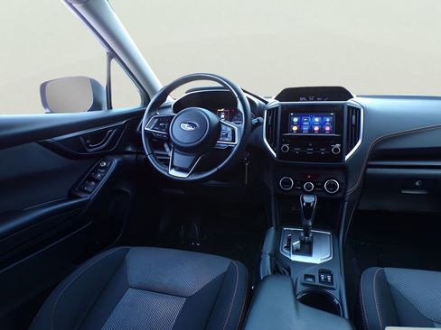 Used 2023 Subaru Crosstrek 2.0i Premium image 17