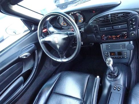 Used 2001 Porsche Boxster image 20