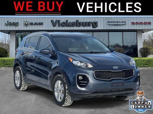 Used 2017 Kia Sportage LX w/ LX Popular Package image 1