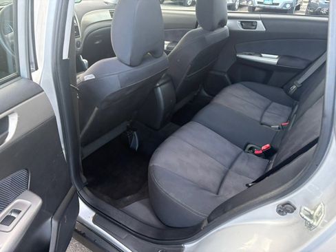 Used 2010 Subaru Forester 2.5X image 6