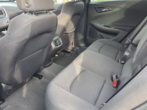 Used 2023 Chevrolet Malibu LT FWD image 10