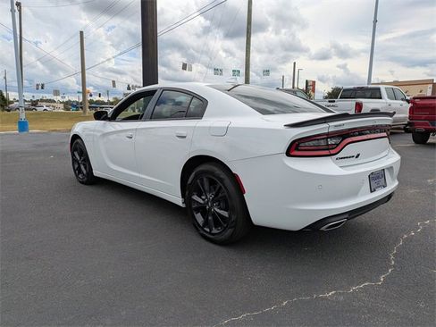 Used 2023 Dodge Charger SXT w/ Blacktop Package image 6