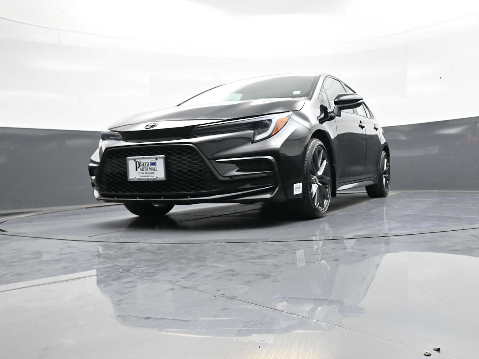 Certified 2025 Toyota Corolla SE w/ Convenience Package FWD image 24