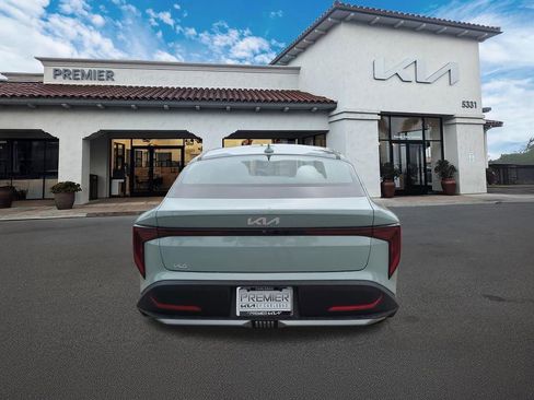 New 2026 Kia K4 LXS image 7
