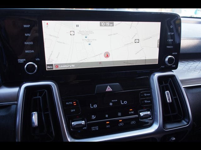 Used 2022 Kia Sorento S FWD image 31