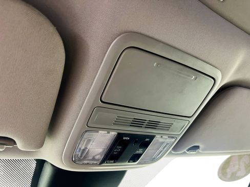 Used 2024 Honda Odyssey EX-L image 22