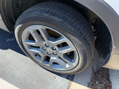 Certified 2023 Honda Passport EX-L image 10