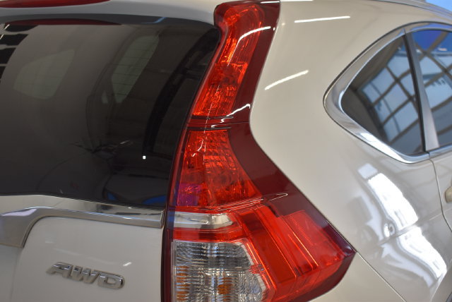 Used 2015 Honda CR-V Touring image 12