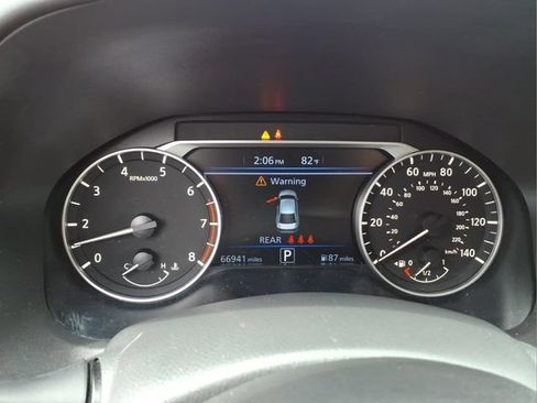 Used 2024 Nissan Altima 2.5 SR FWD image 17