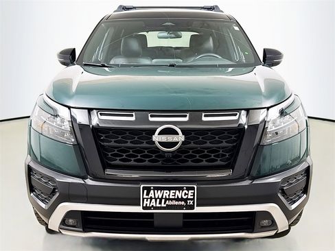 Used 2023 Nissan Pathfinder Rock Creek image 2