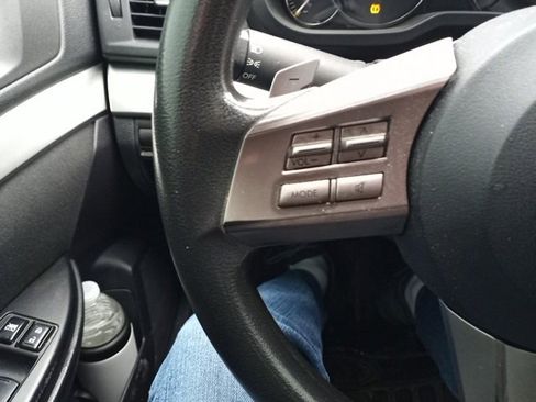 Used 2010 Subaru Outback 2.5i image 20