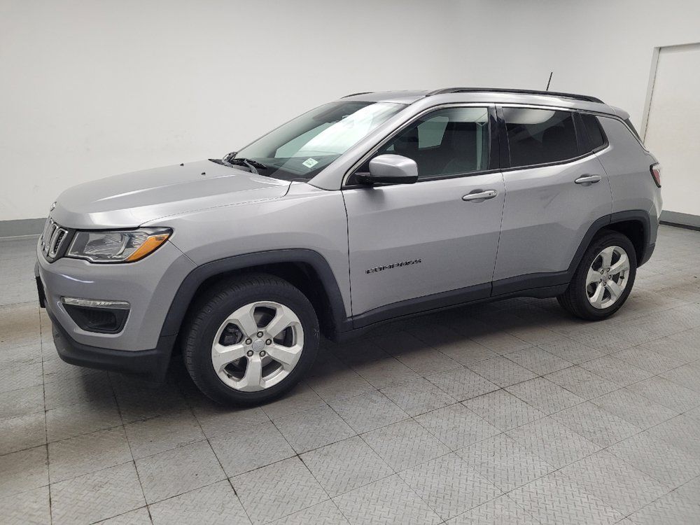 Used 2021 Jeep Compass Latitude w/ Convenience Group FWD image 2