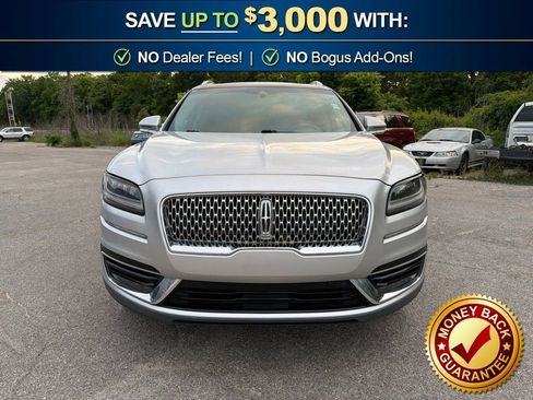 Used 2019 Lincoln Nautilus Reserve AWD/4WD image 2