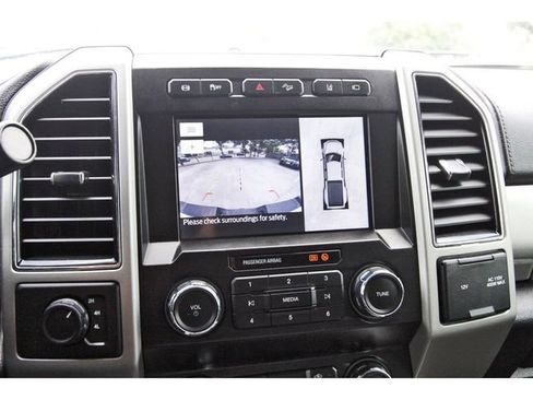 Used 2021 Ford F350 Lariat w/ Lariat Ultimate Package AWD/4WD image 24