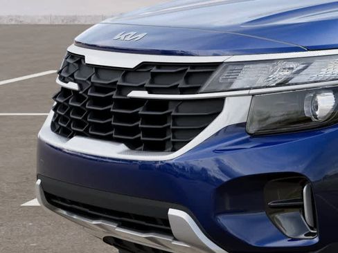 New 2026 Kia Seltos LX AWD/4WD image 12