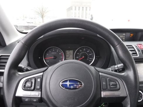 Used 2017 Subaru Forester 2.5i w/ Alloy Wheel Package image 25