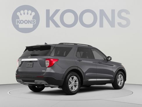 Used 2020 Ford Explorer ST w/ Premium Technology Package AWD/4WD image 4