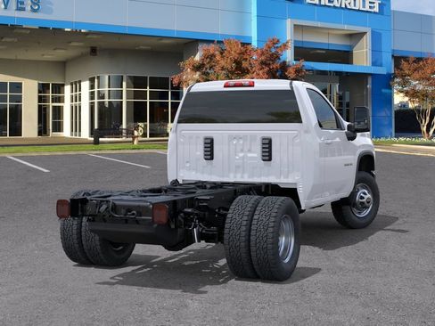 New 2026 Chevrolet Silverado 3500 W/T w/ WT Convenience Package RWD image 4