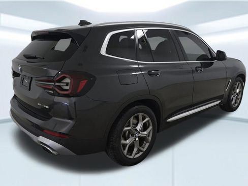 Used 2022 BMW X3 sDrive30i w/ Convenience Package RWD image 2