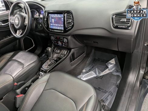 Used 2019 Jeep Compass Limited image 30