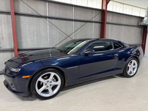Used 2015 Chevrolet Camaro LT w/ RS Package RWD image 3