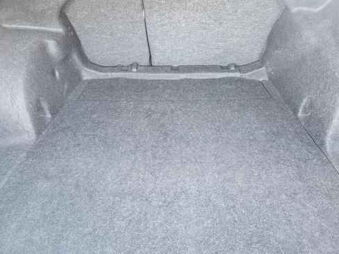 Used 2024 Chevrolet Malibu LT image 32