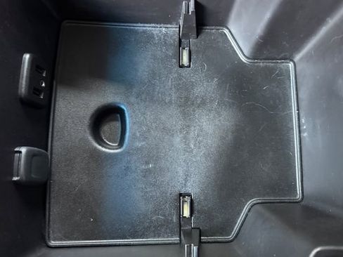 Used 2016 Chevrolet Silverado 1500 LT w/ LT Convenience Package image 33