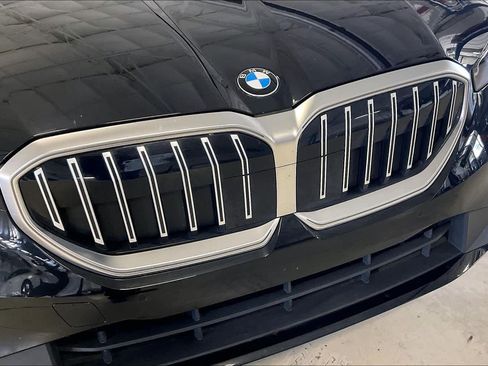 Used 2025 BMW 530i image 30