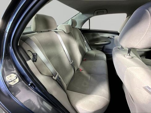 Used 2013 Toyota Corolla LE FWD image 25