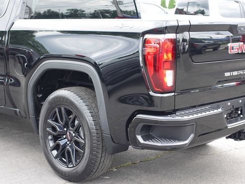 Used 2023 GMC Sierra 1500 Elevation AWD/4WD image 9