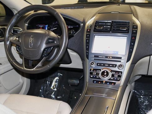 Used 2020 Lincoln MKZ Reserve w/ Elements Package image 20