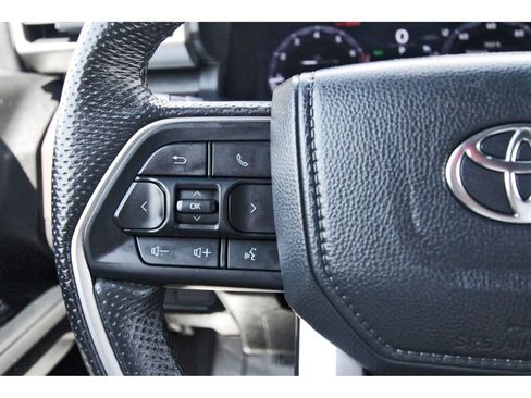 Used 2024 Toyota Tacoma TRD Off-Road w/ TRD Off Road Upgrade Package AWD/4WD image 21