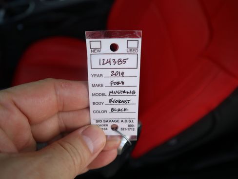 Used 2019 Ford Mustang Coupe image 29