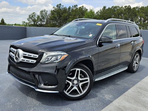 Used 2017 Mercedes-Benz GLS 550 4MATIC image 1