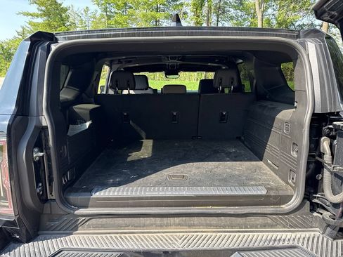 Used 2024 GMC Hummer EV 2X AWD/4WD image 27