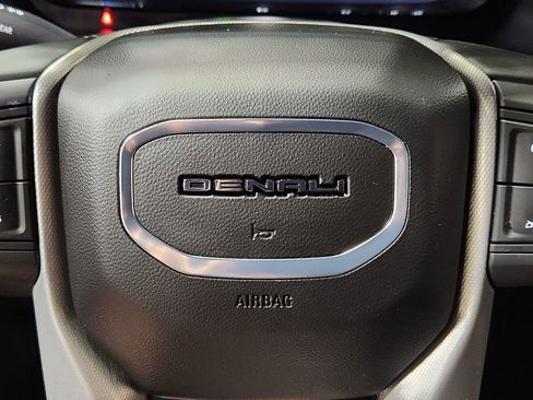 Used 2024 GMC Yukon Denali image 52