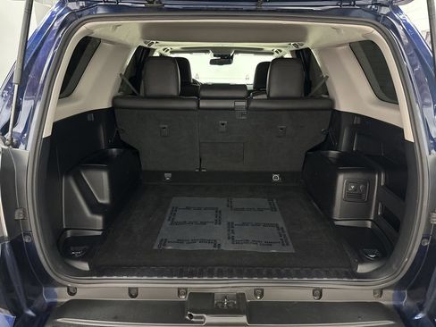 Used 2022 Toyota 4Runner TRD Off-Road Premium image 37