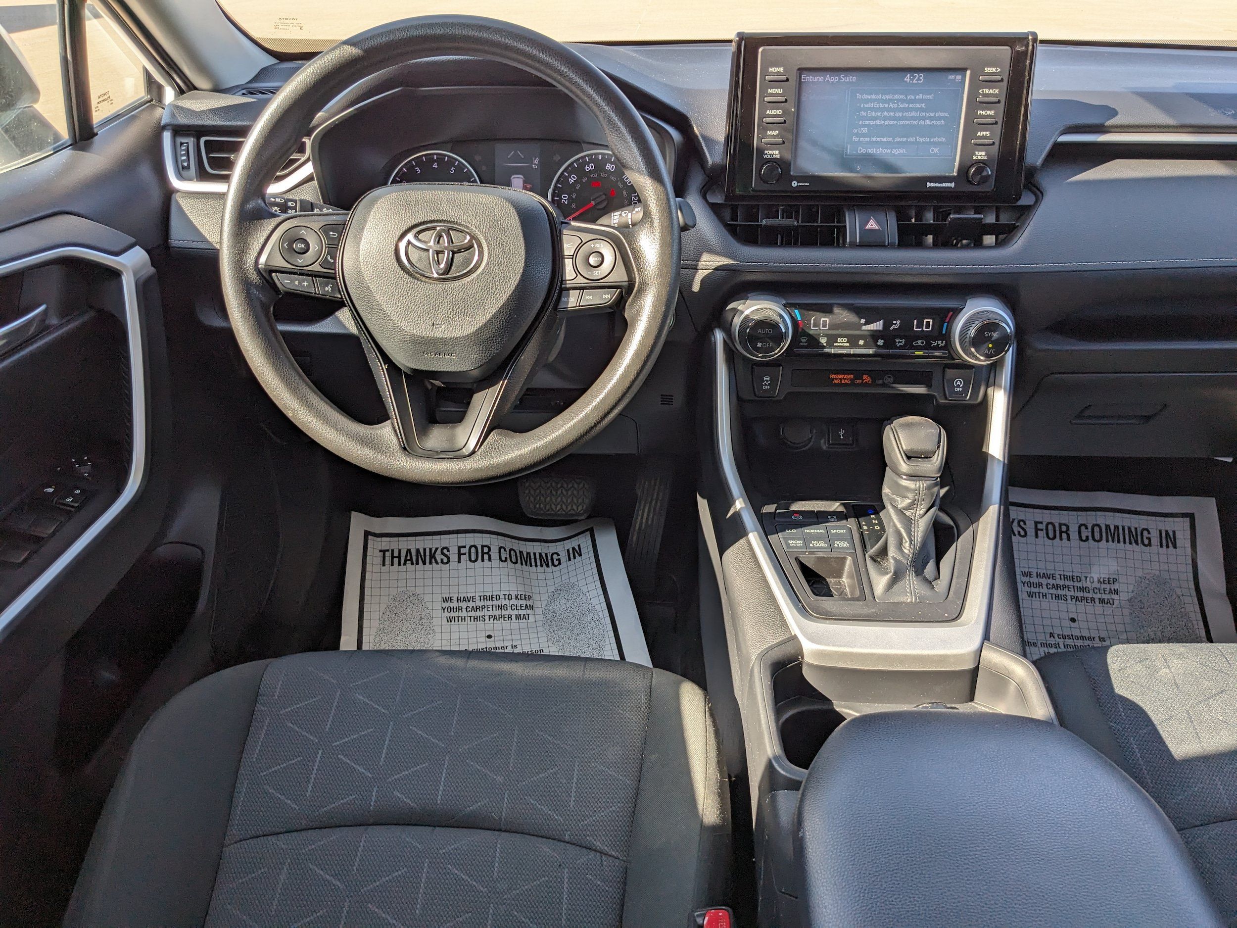 Used 2021 Toyota RAV4 XLE AWD/4WD image 43