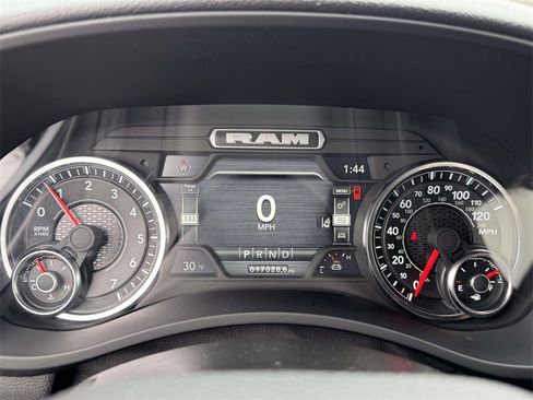 Used 2024 RAM 2500 Big Horn w/ Night Edition image 23