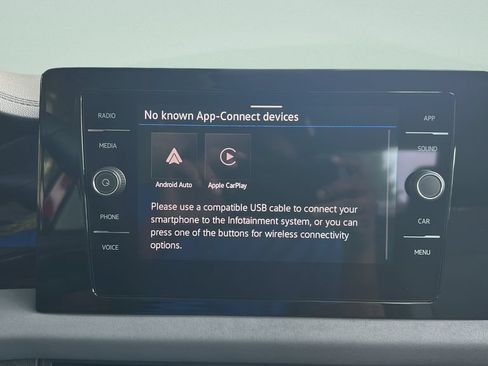 New 2026 Volkswagen Jetta SE FWD image 28