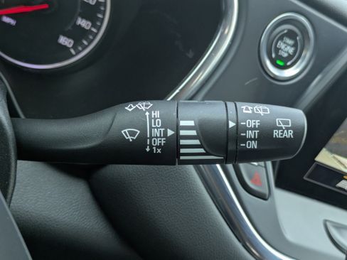 Used 2023 Chevrolet Blazer LT AWD/4WD image 19