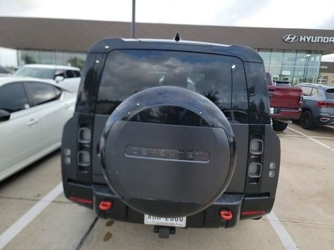 Used 2024 Land Rover Defender 130 X image 6