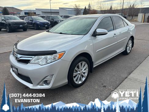 Used 2012 Toyota Camry XLE image 7