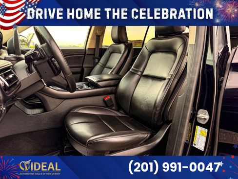 Used 2023 Lincoln Aviator AWD image 13