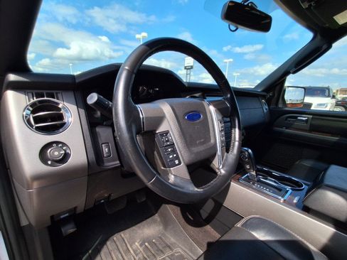 Used 2016 Ford Expedition Platinum AWD/4WD image 10