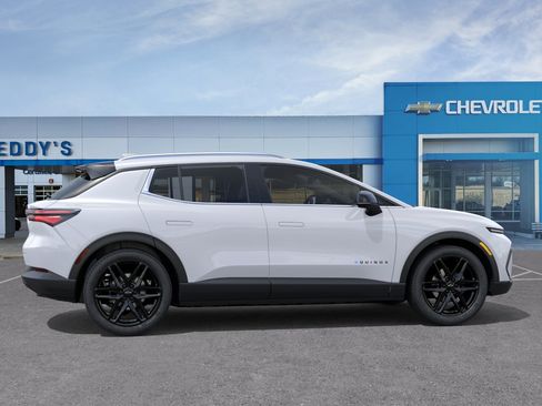 New 2026 Chevrolet Equinox EV LT w/ LPO, Blackout Package FWD image 6