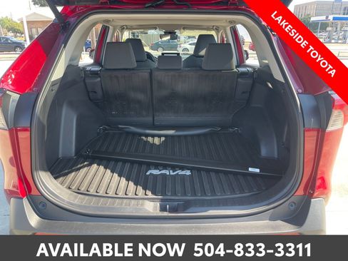 Certified 2024 Toyota RAV4 XLE w/ Convenience Package FWD image 21