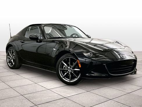 Used 2018 MAZDA MX-5 Miata RF Grand Touring RWD image 2