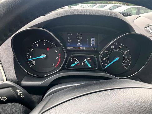 Used 2018 Ford Escape Titanium AWD/4WD image 20